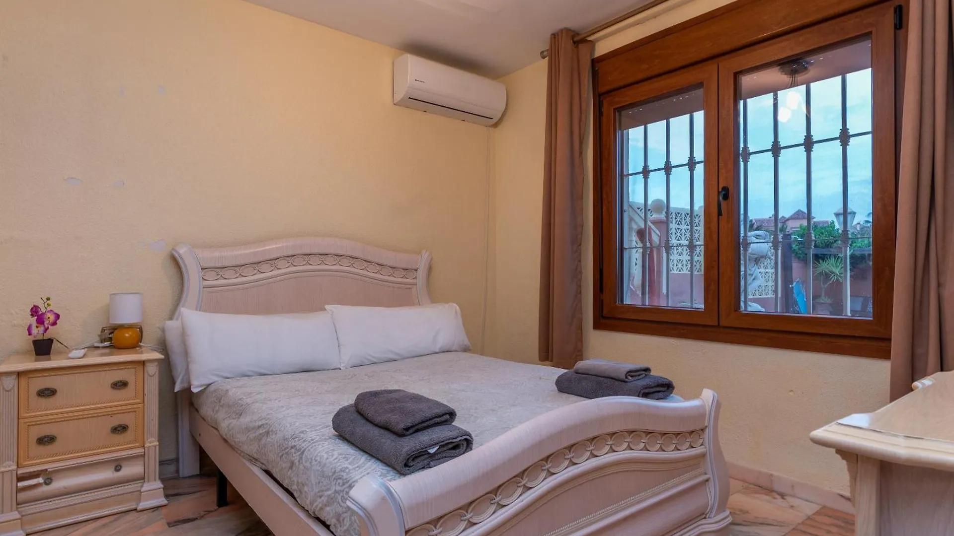 Coastal Retreat 5Br Villa - Pool & Seaviews Fuengirola